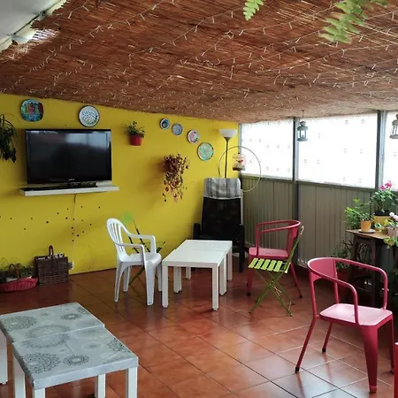 Guest house Residencia Minones 2*
