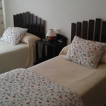 Residencia Minones